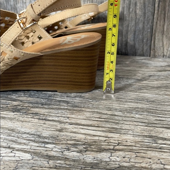 FERGALICIOUS Women’s Wedge Ankle Sling Back Basket Weave Design Sandals Tan 11M - Picture 11 of 11